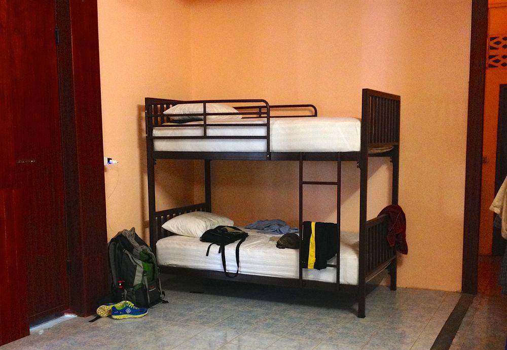 'צ'אוונג ביץ Little Austria Tams Guesthouse מראה חיצוני תמונה