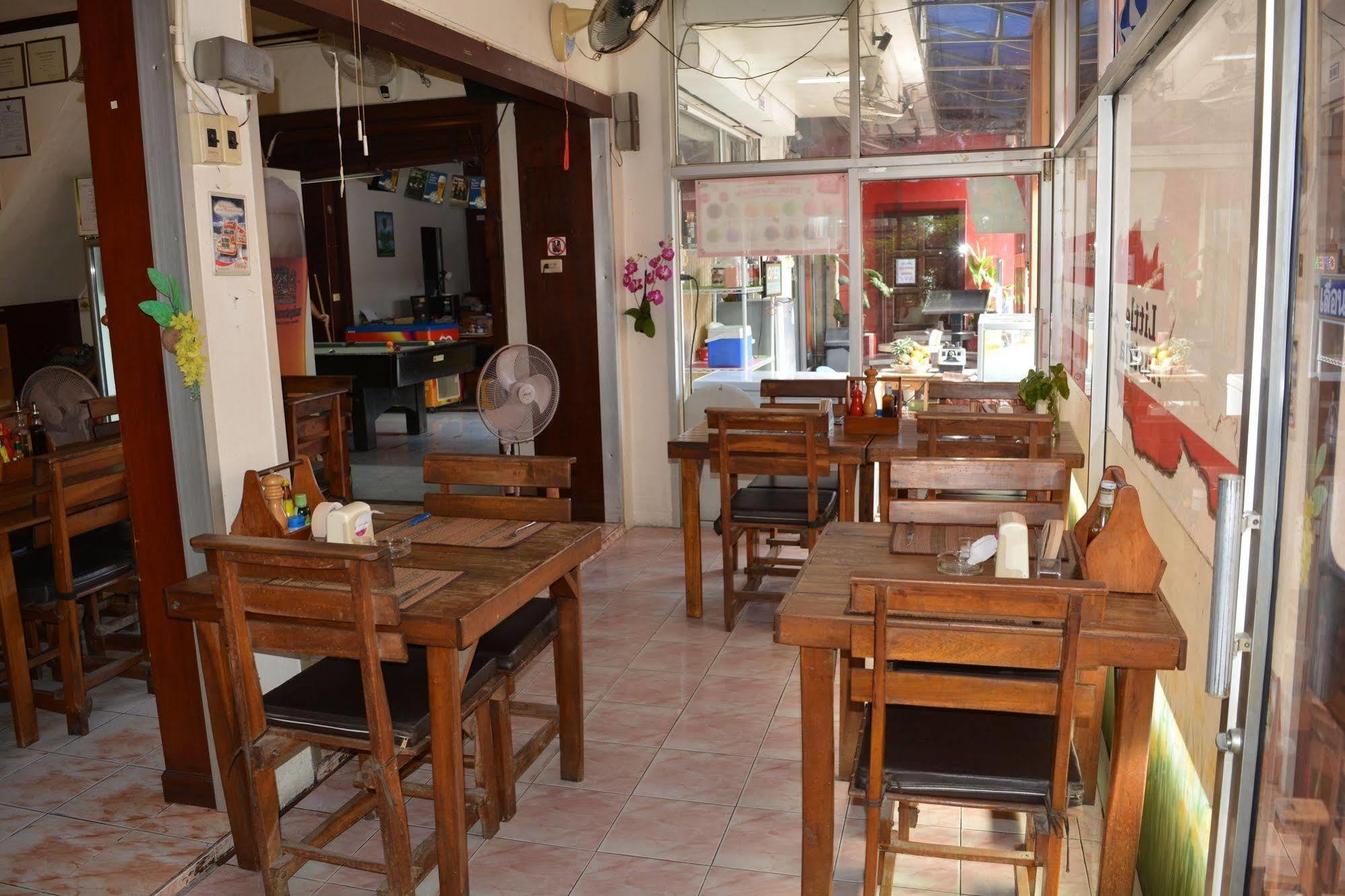 'צ'אוונג ביץ Little Austria Tams Guesthouse מראה חיצוני תמונה